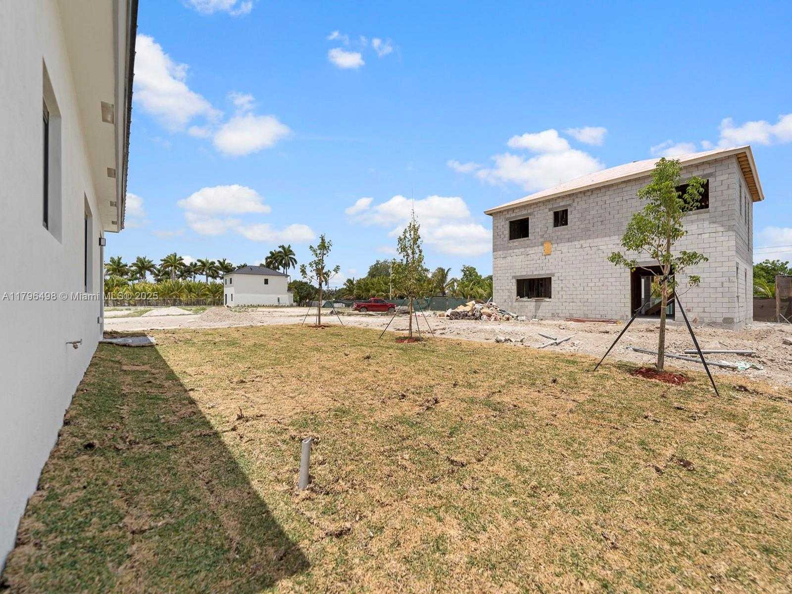Small Image of 18917 SOUTH WEST 316TH TER, Homestead Number 25