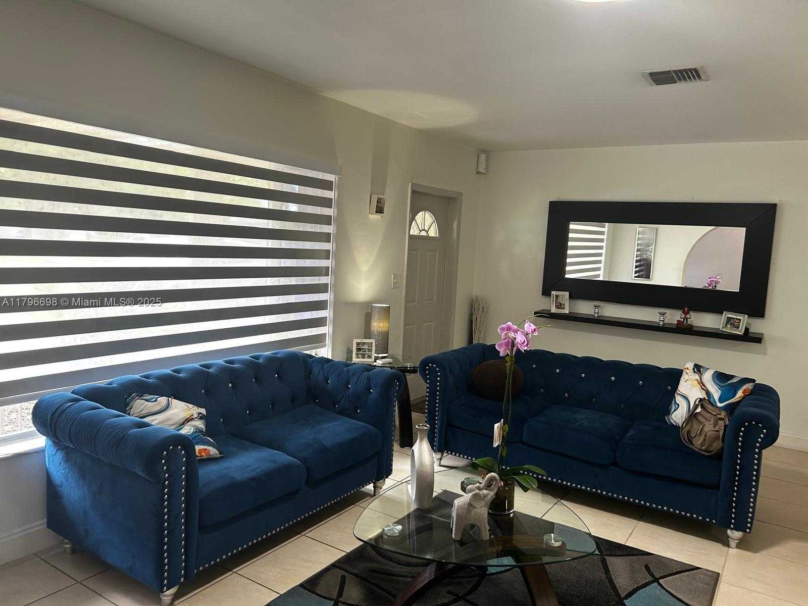 Small Image of 5718 MONROE ST, Hollywood Number 27