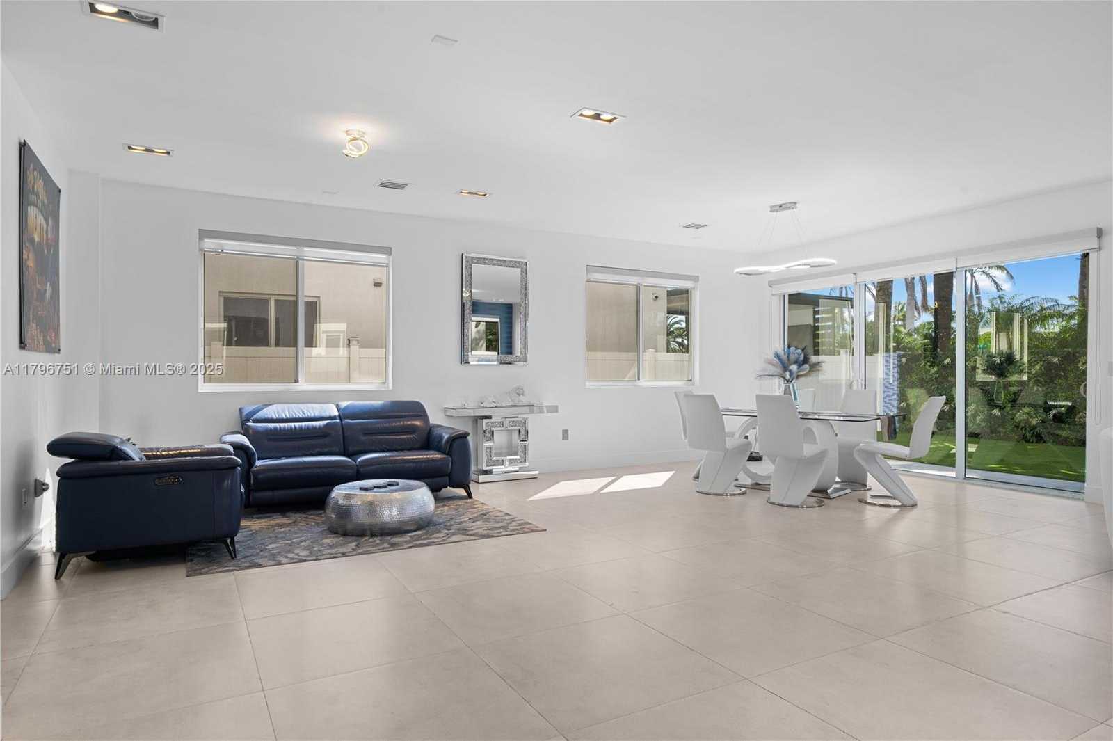 Small Image of 9830 NORTH WEST 74TH TER, Doral Number 10