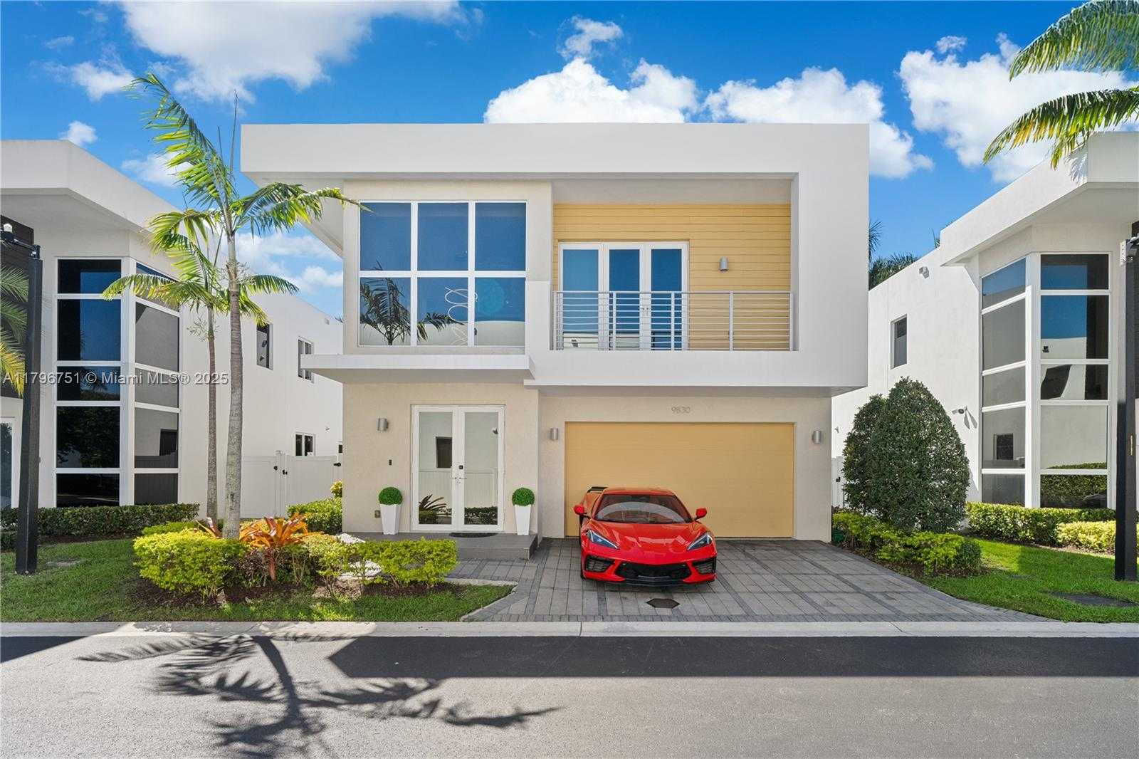Small Image of 9830 NORTH WEST 74TH TER, Doral Number 4