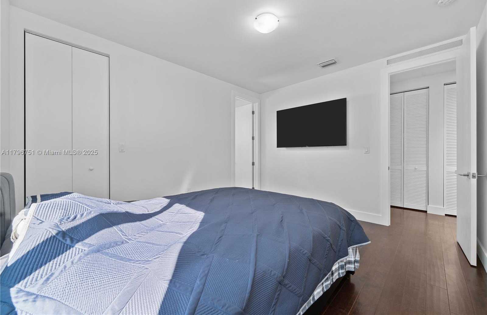 Small Image of 9830 NORTH WEST 74TH TER, Doral Number 44