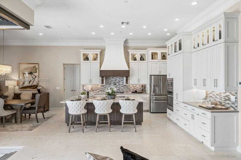 Small Image of 5049 SORRENTO CT, Cape Coral Number 13