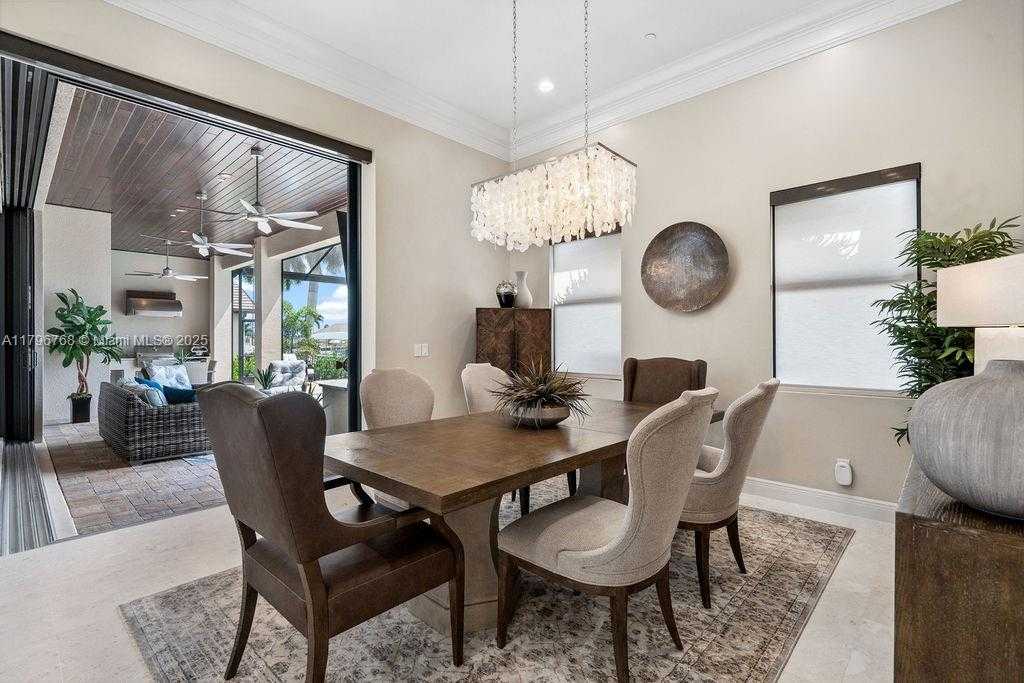 Small Image of 5049 SORRENTO CT, Cape Coral Number 17