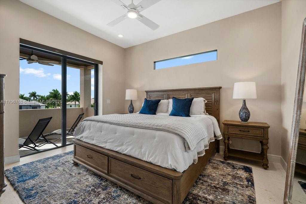 Small Image of 5049 SORRENTO CT, Cape Coral Number 30