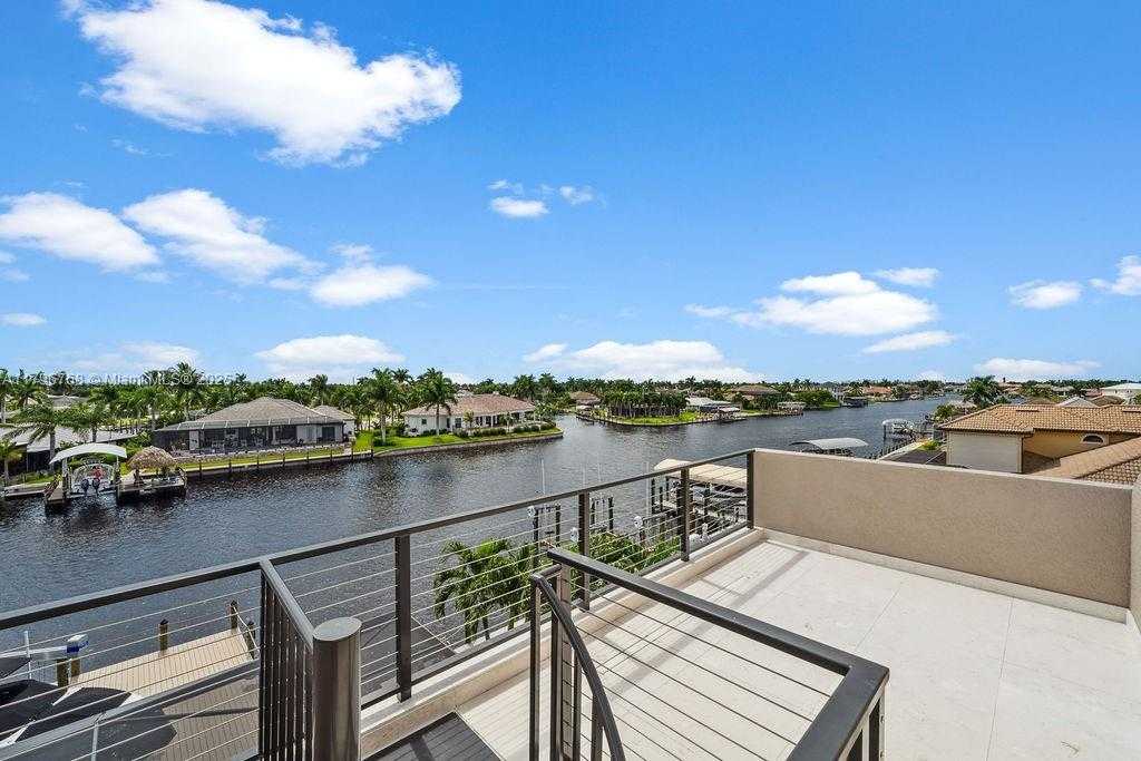 Small Image of 5049 SORRENTO CT, Cape Coral Number 33