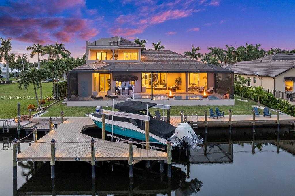 Small Image of 5049 SORRENTO CT, Cape Coral Number 46