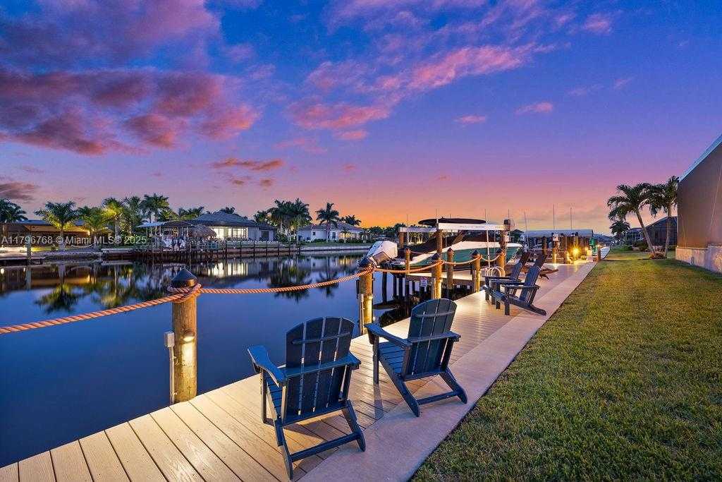 Small Image of 5049 SORRENTO CT, Cape Coral Number 47