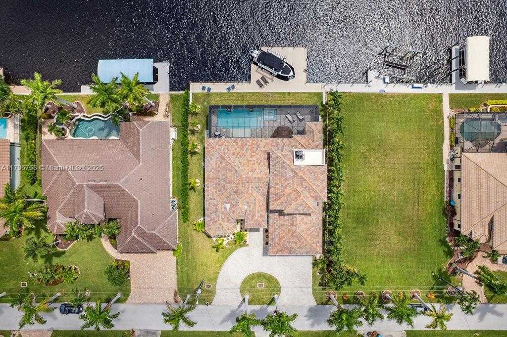 Small Image of 5049 SORRENTO CT, Cape Coral Number 55