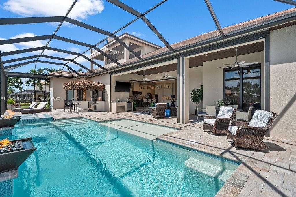 Small Image of 5049 SORRENTO CT, Cape Coral Number 6