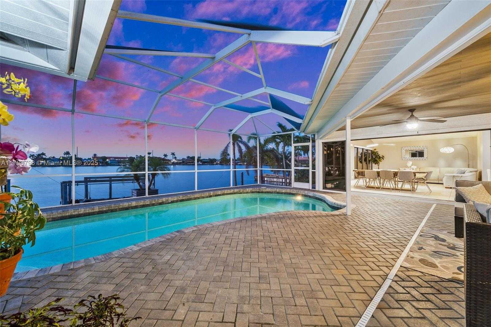 Small Image of 621 SW 49TH LN, Cape Coral Number 41