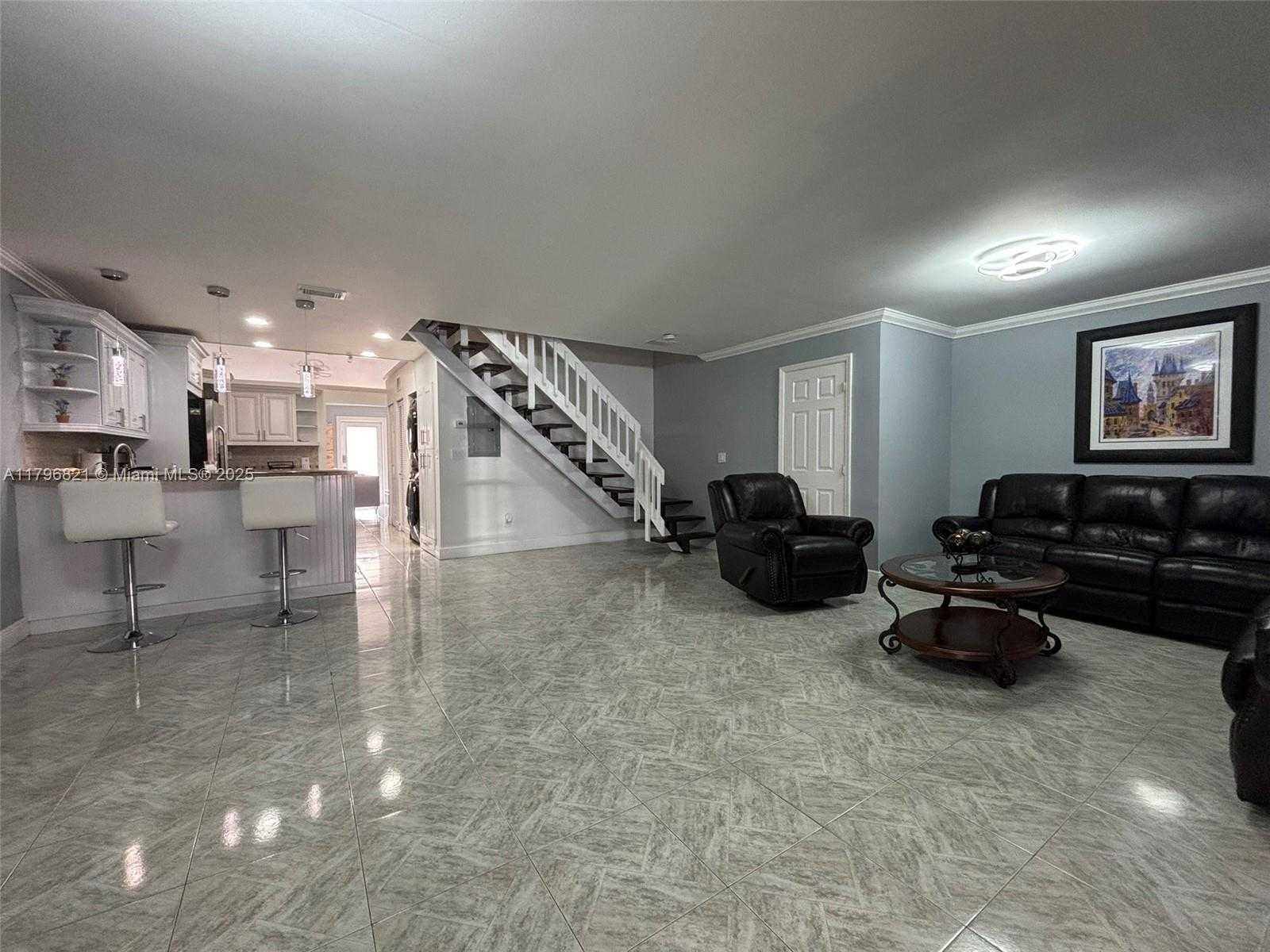Small Image of 2765 WEST 54TH ST, Hialeah Number 17