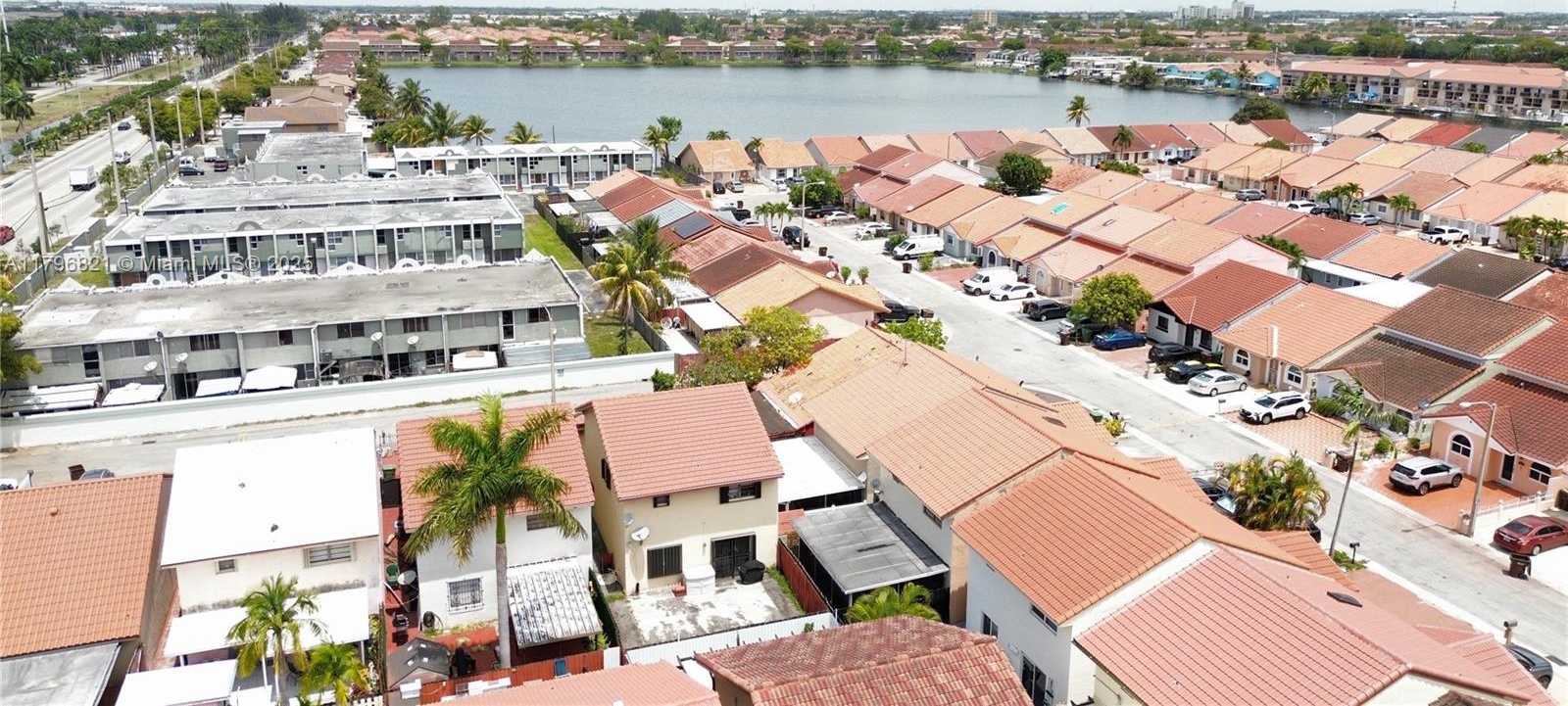 Small Image of 2765 WEST 54TH ST, Hialeah Number 32