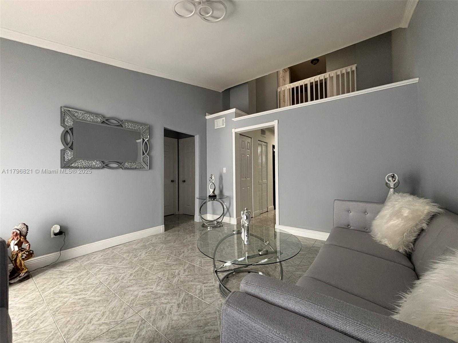 Small Image of 2765 WEST 54TH ST, Hialeah Number 9