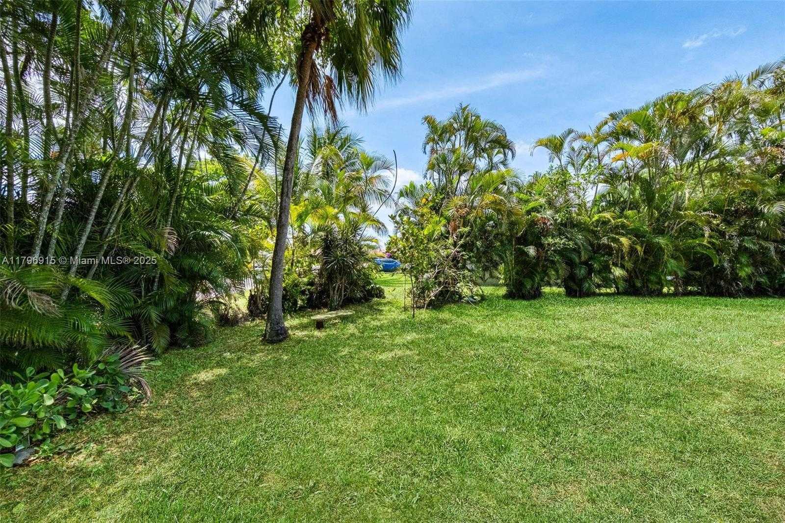 Small Image of 10840 NORTH WEST 40TH ST, Coral Springs Number 10