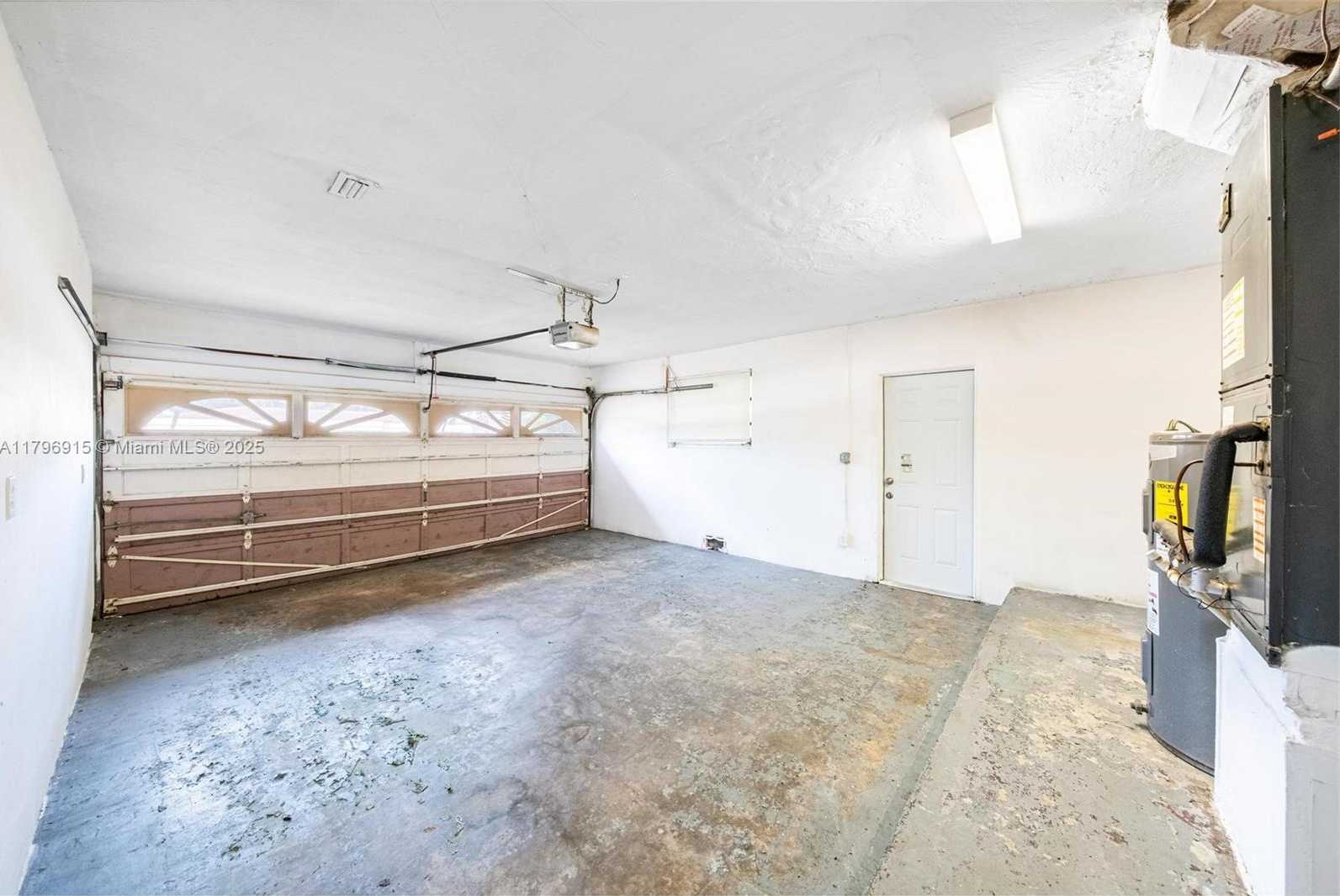 Small Image of 10840 NORTH WEST 40TH ST, Coral Springs Number 16