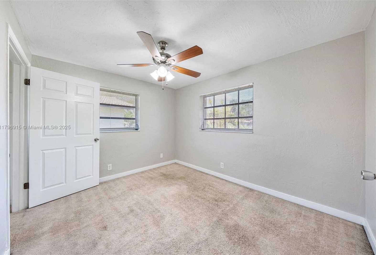 Small Image of 10840 NORTH WEST 40TH ST, Coral Springs Number 46