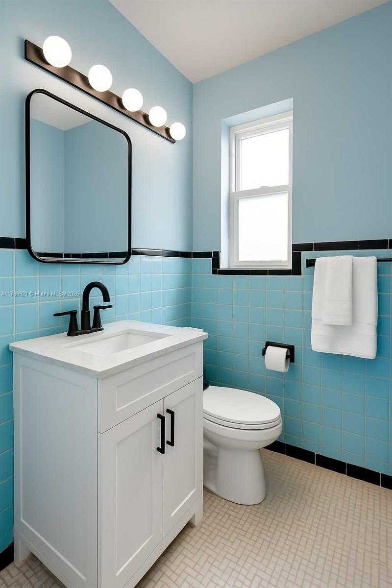 Small Image of 326 SOUTH 14TH AVE, Hollywood Number 19