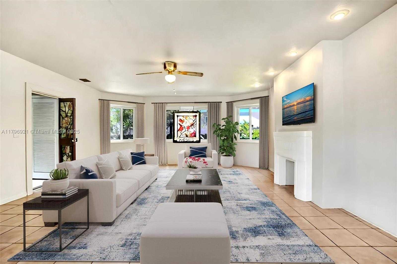 Small Image of 326 SOUTH 14TH AVE, Hollywood Number 4