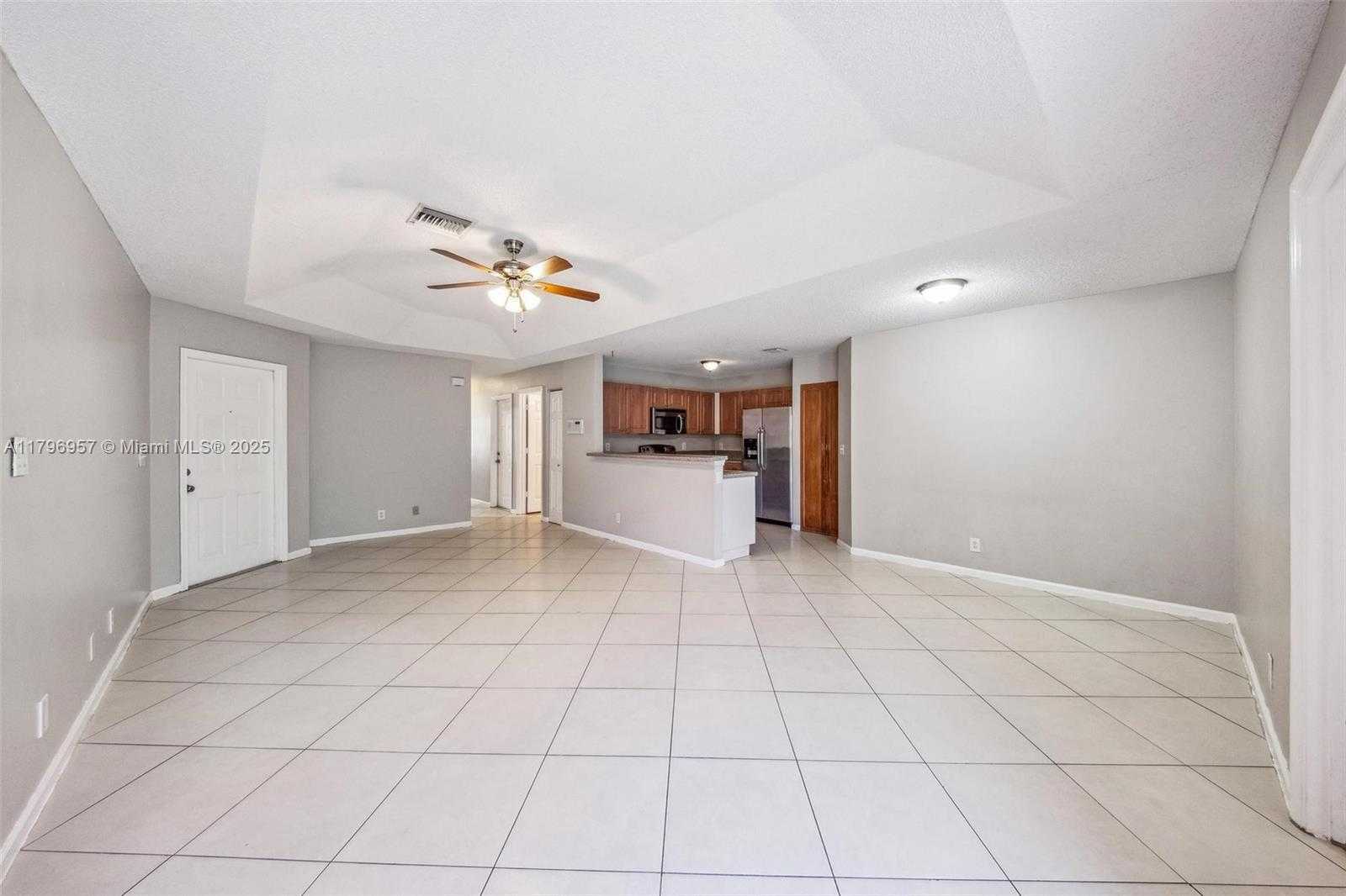 Small Image of 7196 SIENNA RIDGE LN, Lauderhill Number 17