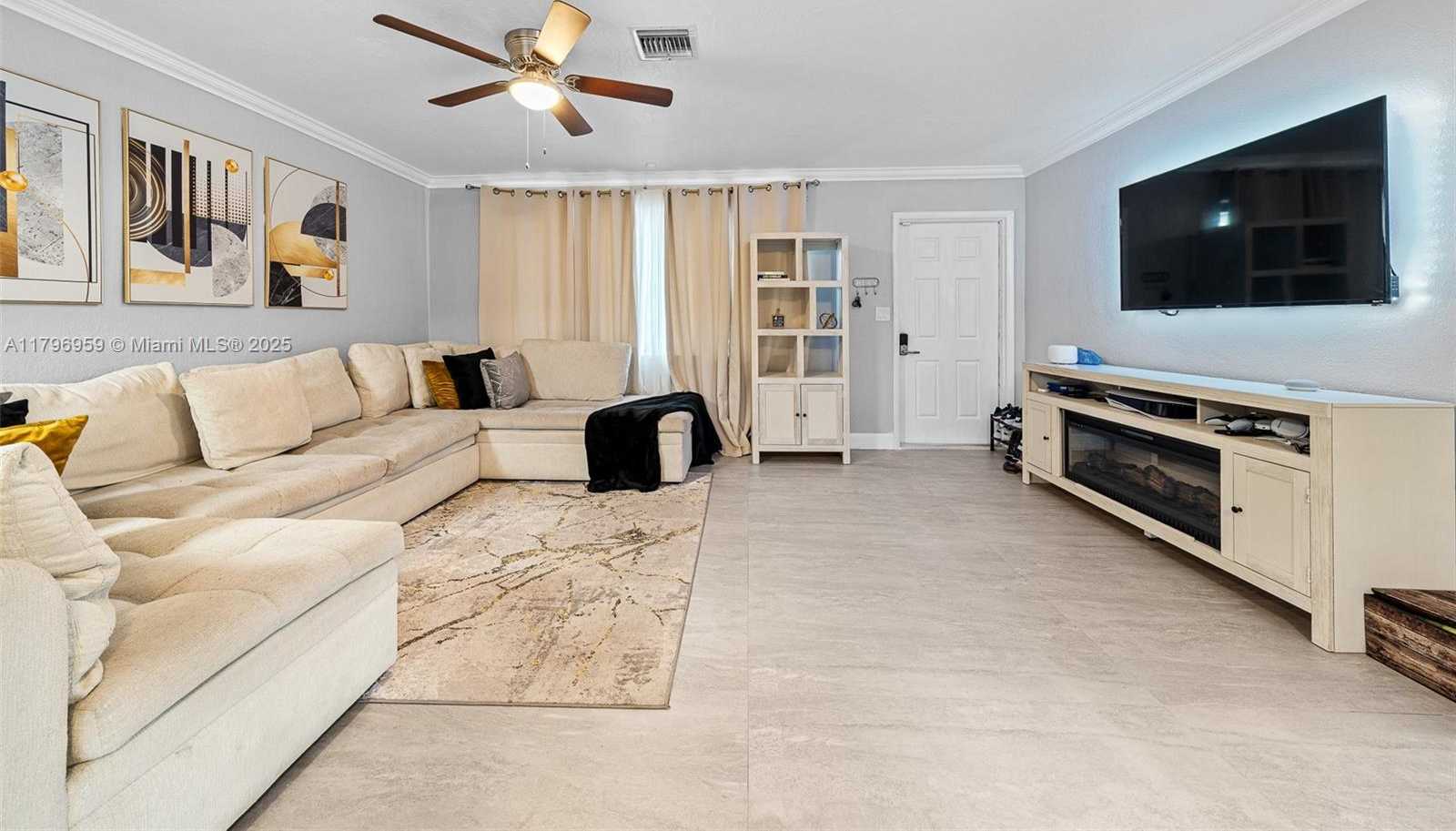 Small Image of 2360 NORTH WEST 183RD ST, Miami Gardens Number 5