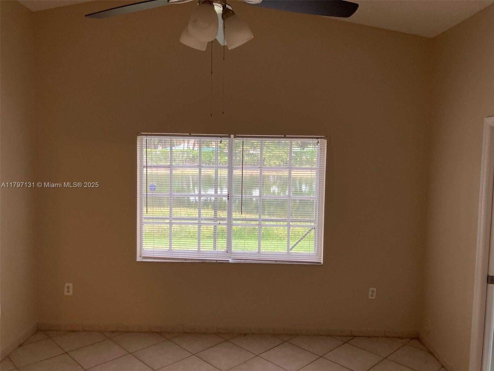 Small Image of 17691 SOUTH WEST 4TH CT, Pembroke Pines Number 15