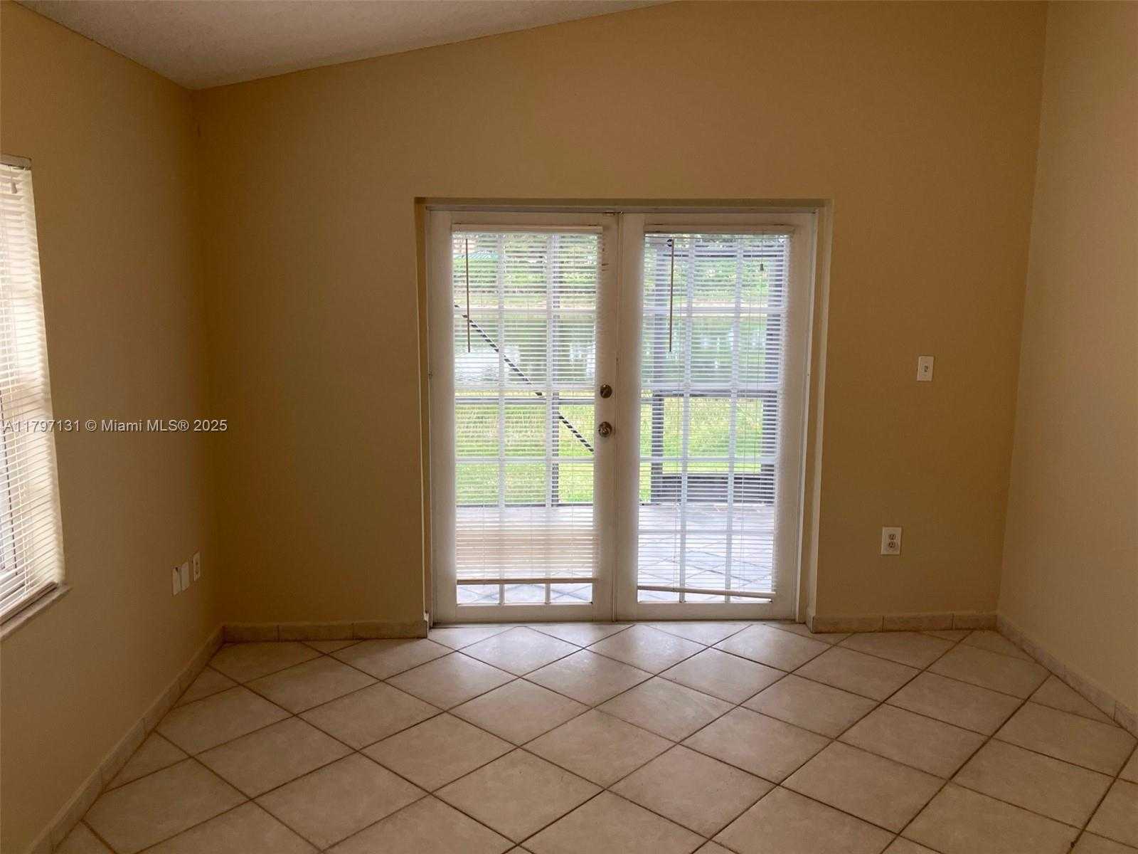 Small Image of 17691 SOUTH WEST 4TH CT, Pembroke Pines Number 8