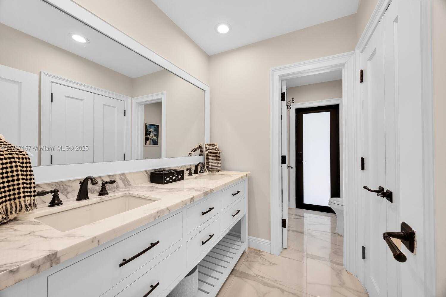 Small Image of 15920 SOUTH WEST 81ST AVE, Palmetto Bay Number 18