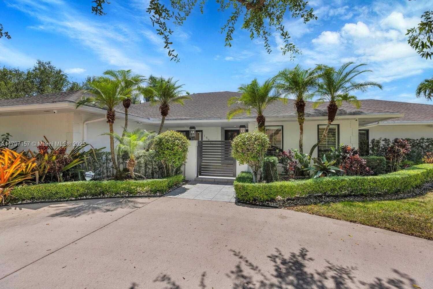 Small Image of 15920 SOUTH WEST 81ST AVE, Palmetto Bay Number 2
