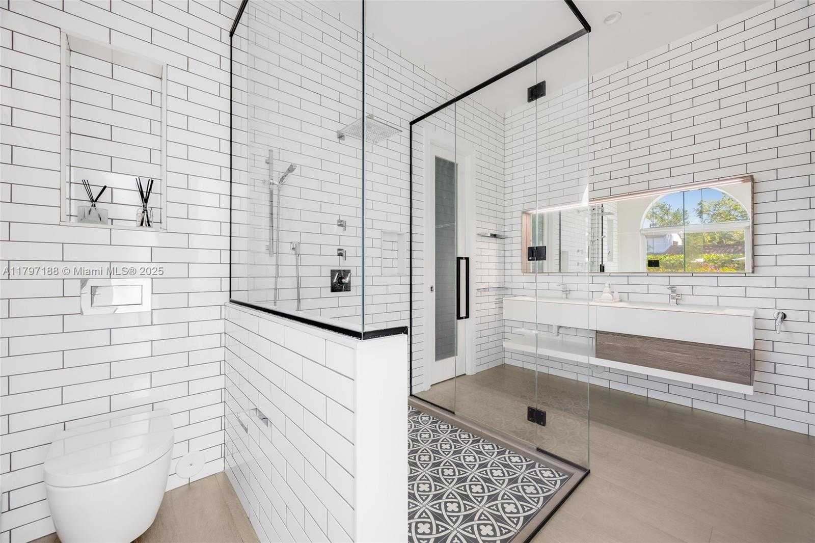 Small Image of 3845 WOOD AVE, Coconut Grove Number 19