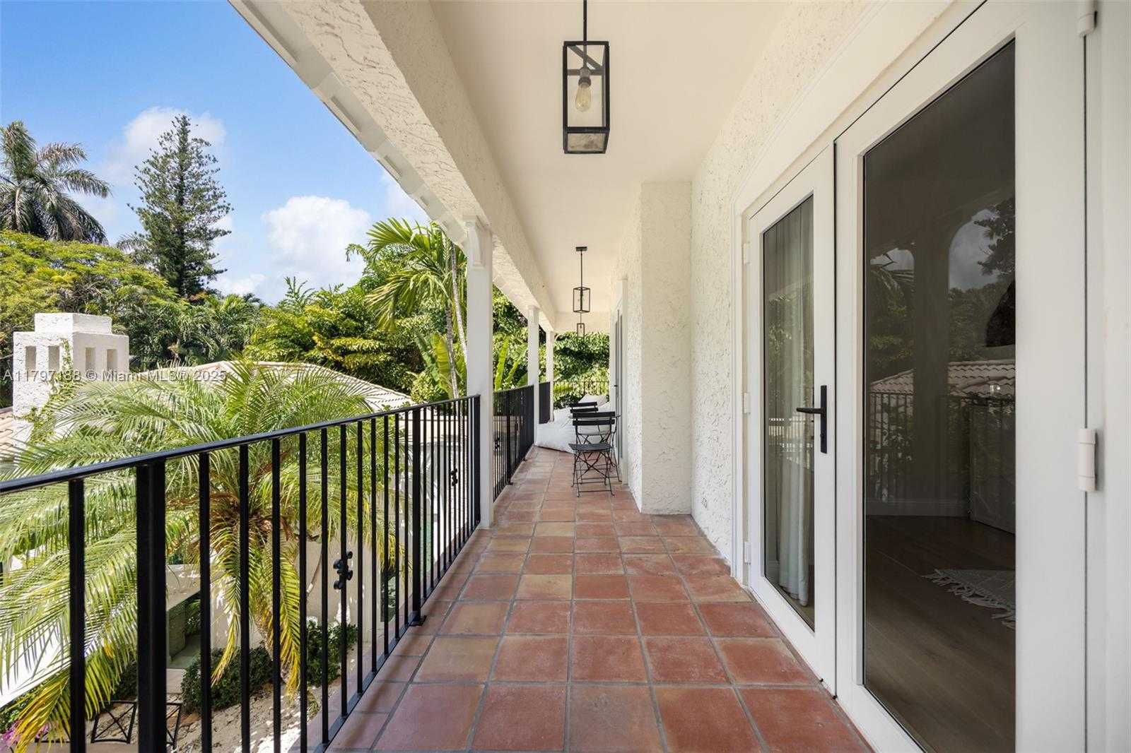 Small Image of 3845 WOOD AVE, Coconut Grove Number 39