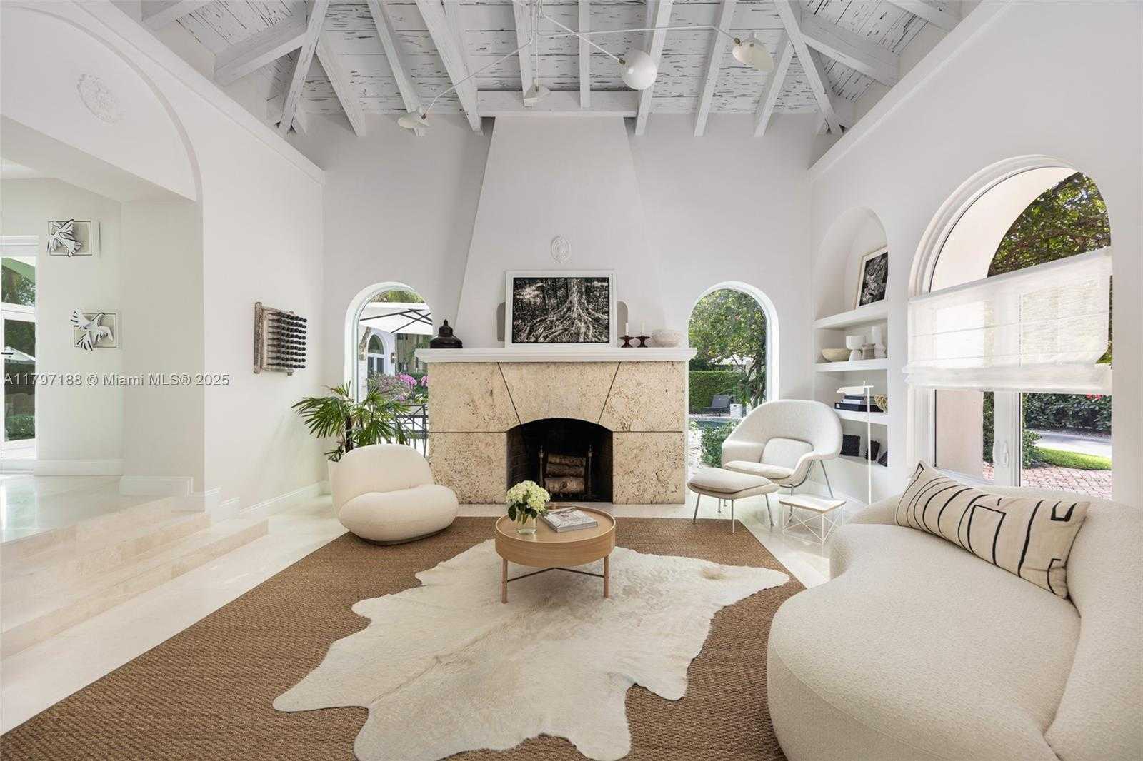Small Image of 3845 WOOD AVE, Coconut Grove Number 4