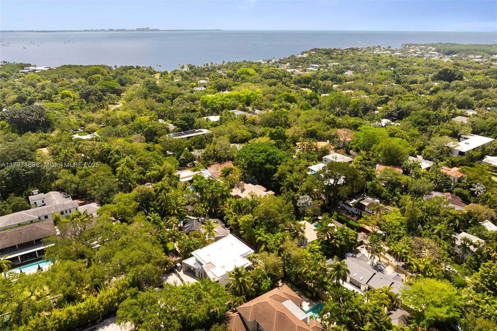 Small Image of 3845 WOOD AVE, Coconut Grove Number 45
