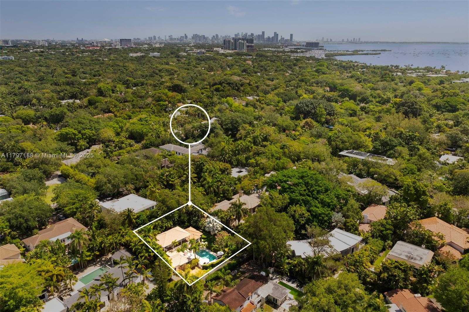 Small Image of 3845 WOOD AVE, Coconut Grove Number 48
