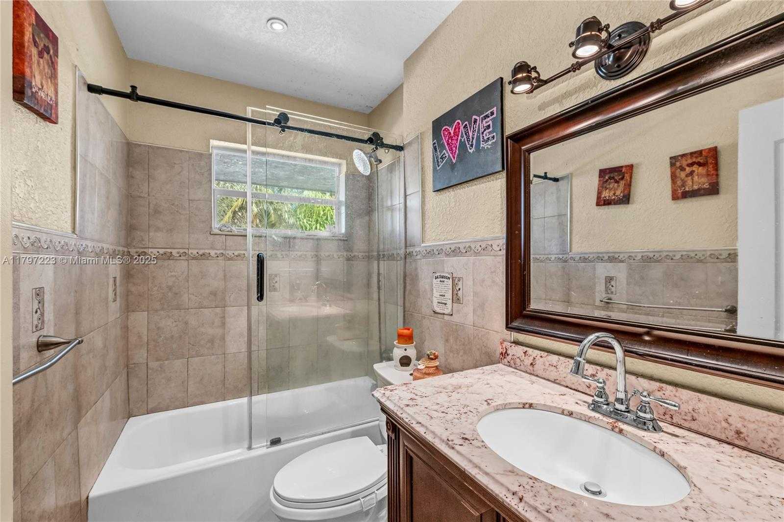 Small Image of 1480 SOUTH WEST 5TH AVE, Deerfield Beach Number 16