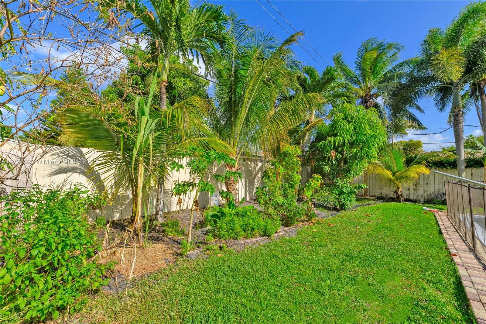Small Image of 1480 SOUTH WEST 5TH AVE, Deerfield Beach Number 28