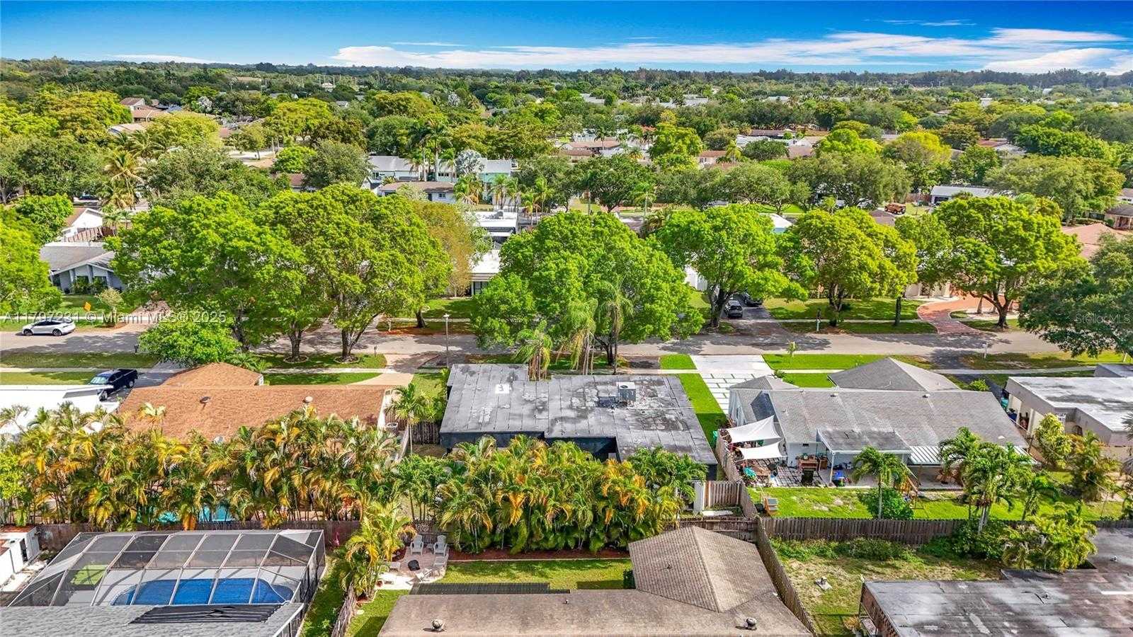 Small Image of Cooper City Number 33