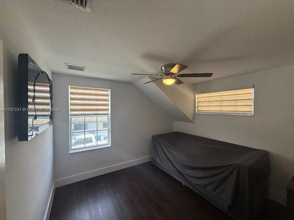 Small Image of 18211 SOUTH WEST 95TH CT, Palmetto Bay Number 34