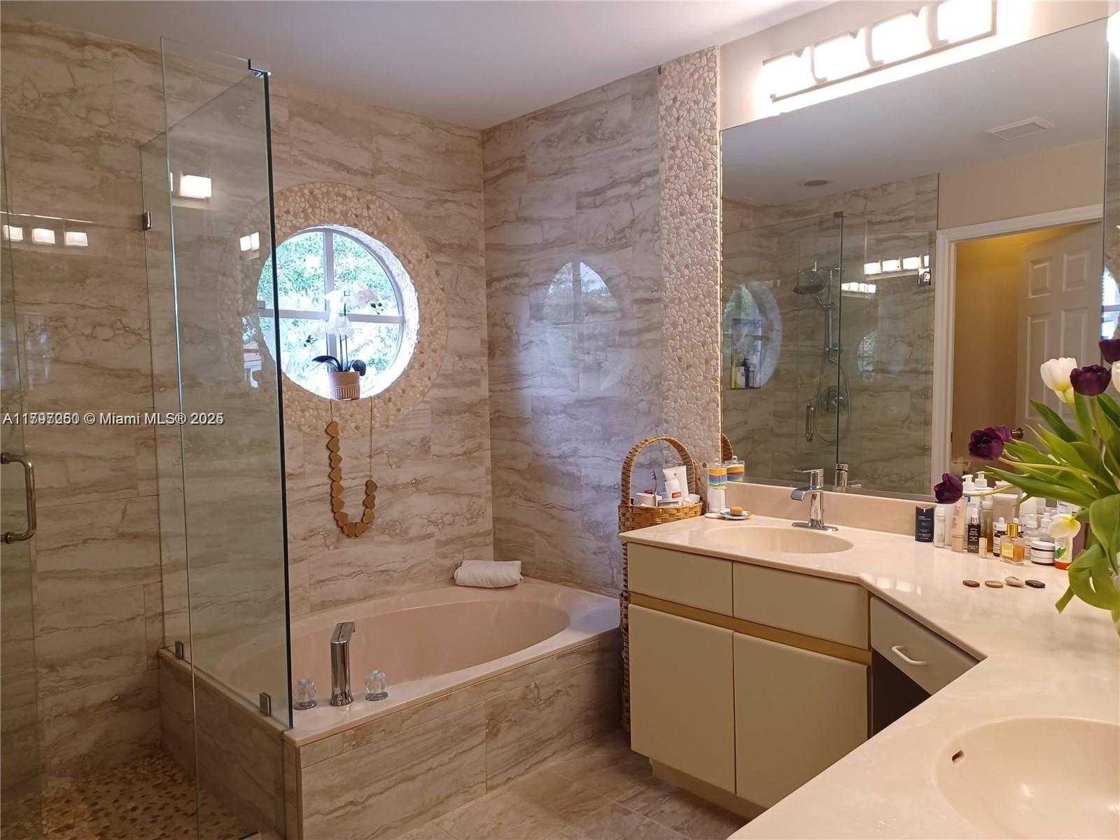 Small Image of 21722 CROMWELL CIR, Boca Raton Number 26