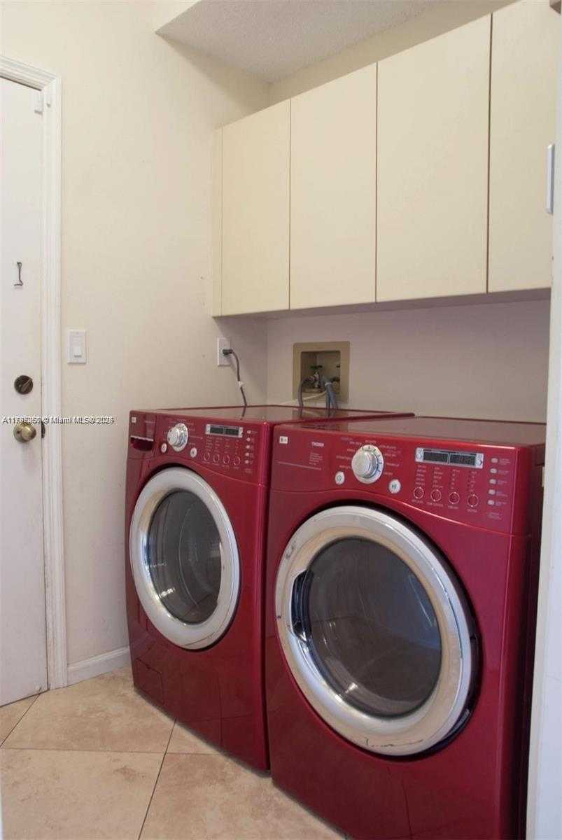 Small Image of 21722 CROMWELL CIR, Boca Raton Number 29