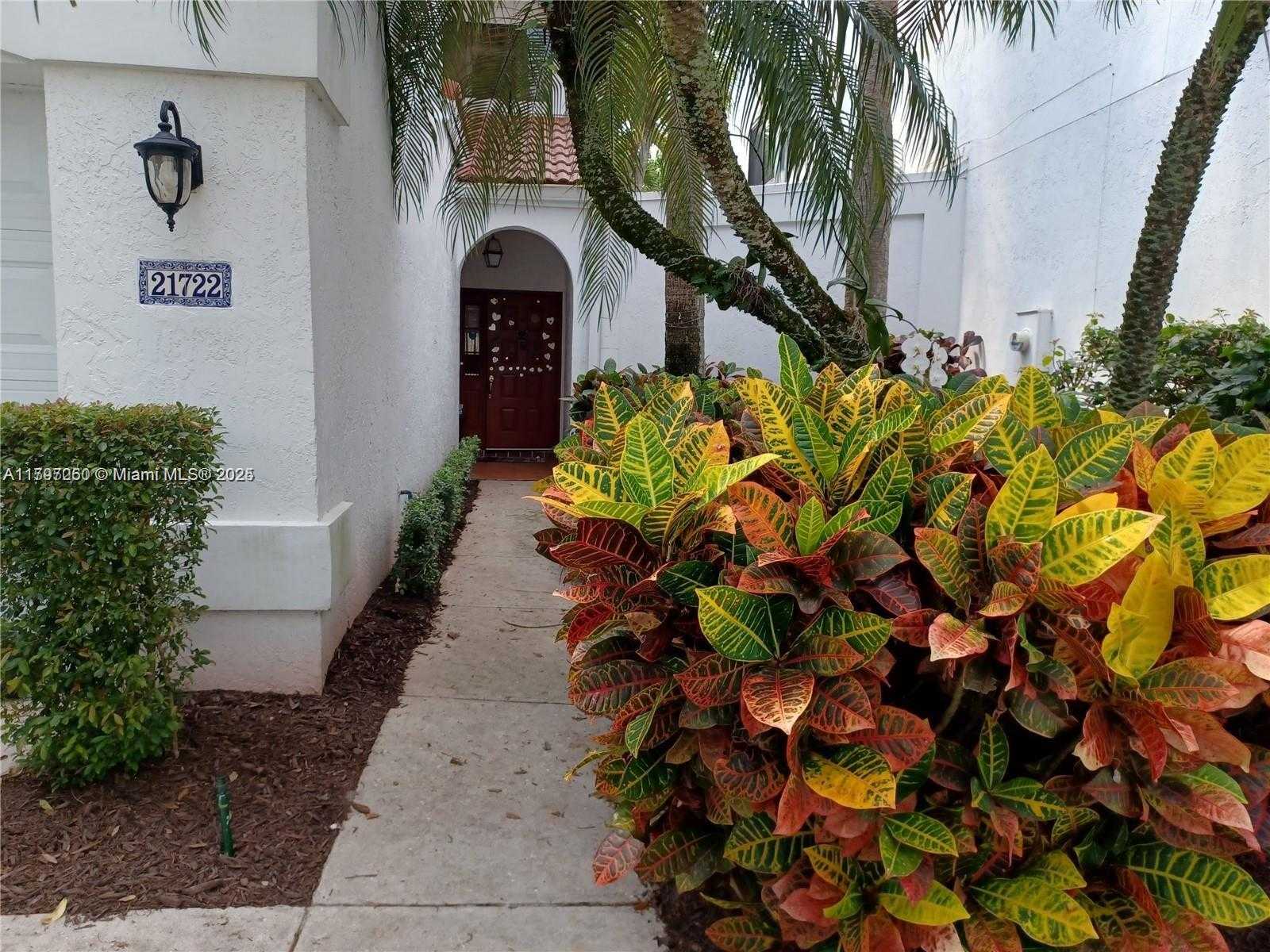 Small Image of 21722 CROMWELL CIR, Boca Raton Number 6