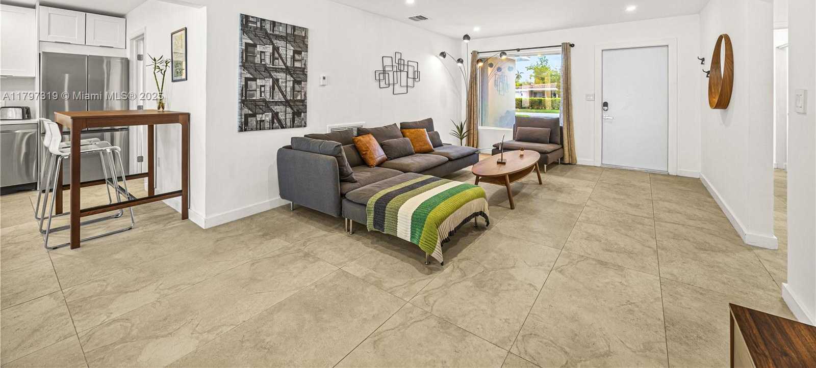 Small Image of 3246 PIERCE ST, Hollywood Number 11
