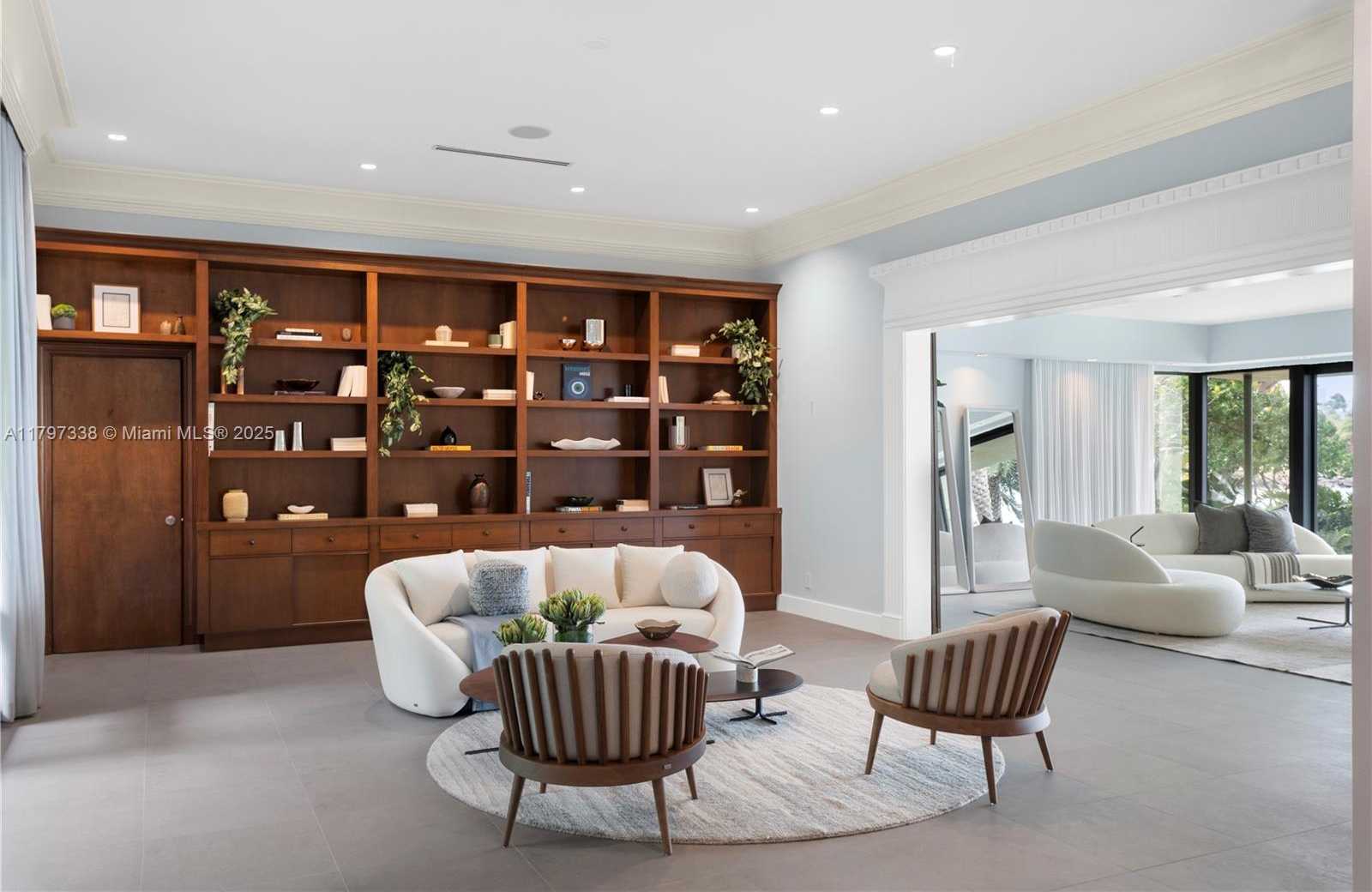 Small Image of 250 WEST SAN MARINO DR, Miami Beach Number 17