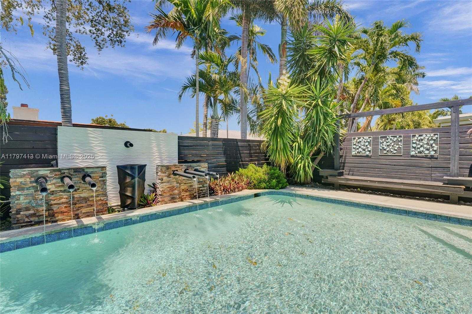 Small Image of 2213 NORTH EAST 17TH AVE, Wilton Manors Number 15