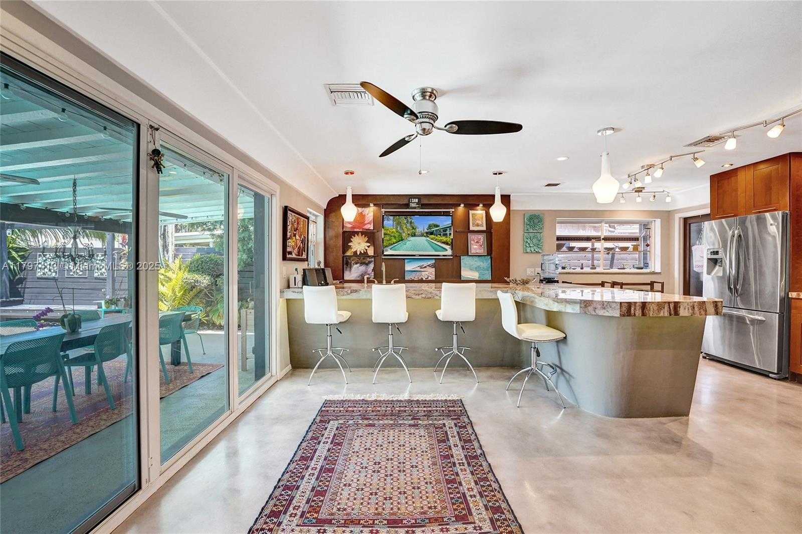 Small Image of 2213 NORTH EAST 17TH AVE, Wilton Manors Number 7