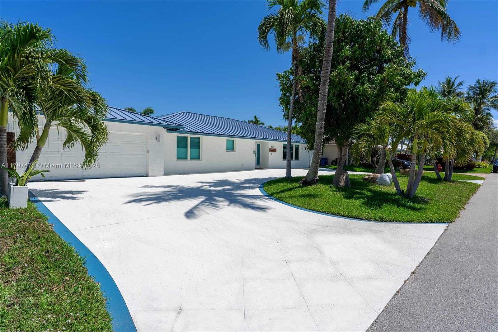 Small Image of 2711 NORTH EAST 57TH CT, Fort Lauderdale Number 2