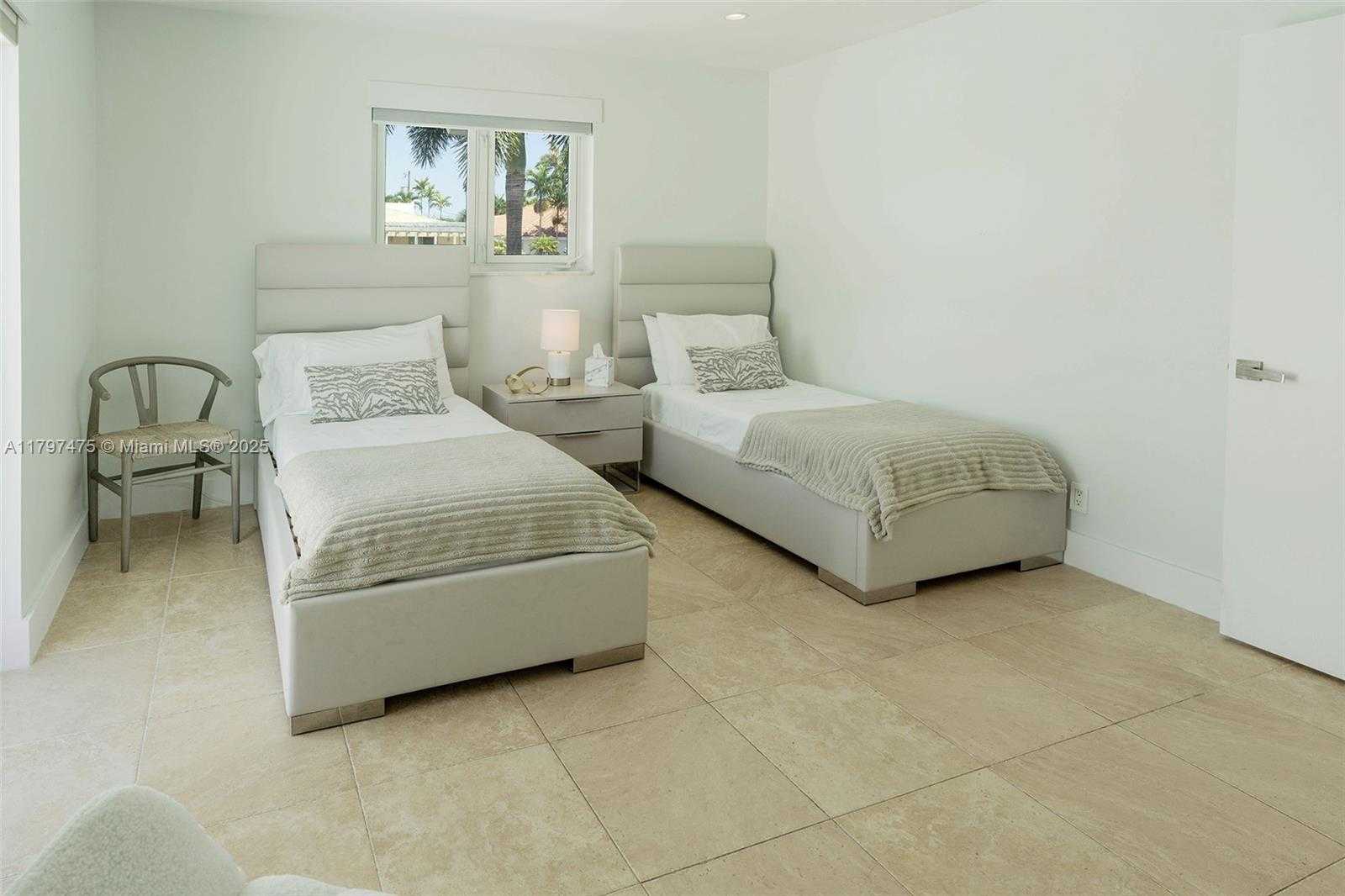 Small Image of 2711 NORTH EAST 57TH CT, Fort Lauderdale Number 32