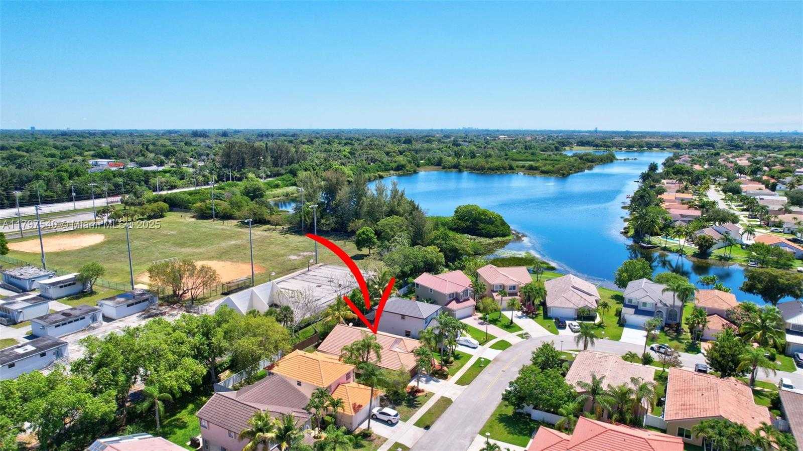 Small Image of 18225 NORTH WEST 21ST ST, Pembroke Pines Number 28