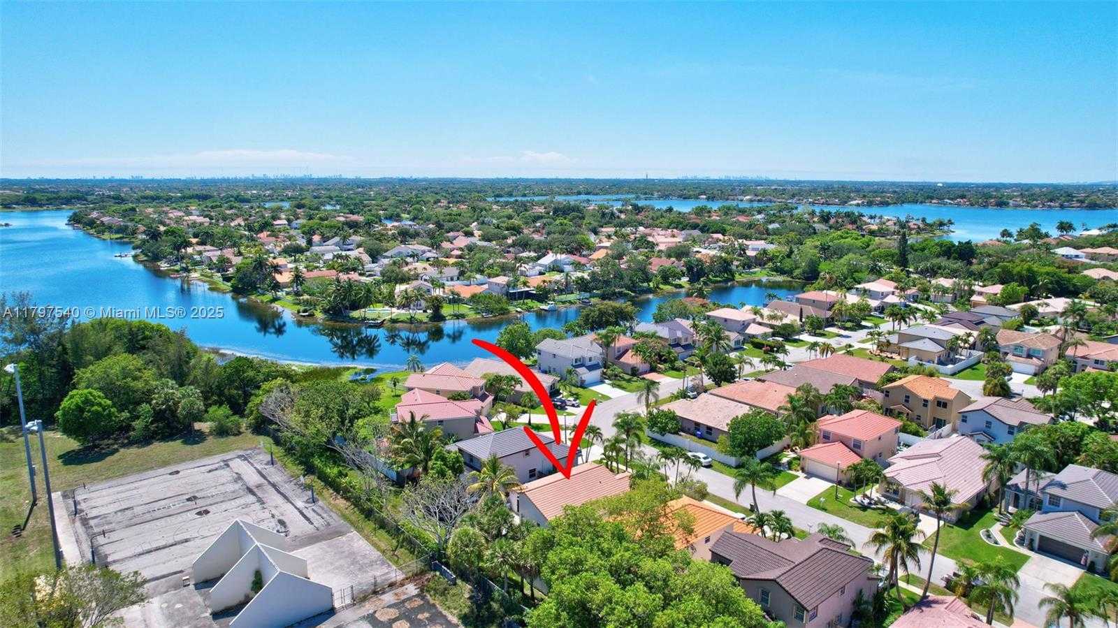 Small Image of 18225 NORTH WEST 21ST ST, Pembroke Pines Number 29