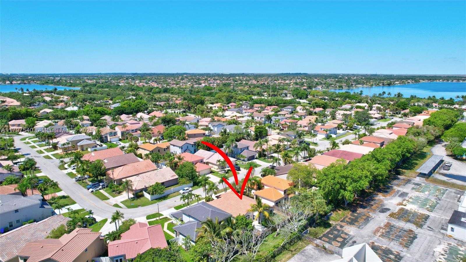 Small Image of 18225 NORTH WEST 21ST ST, Pembroke Pines Number 30
