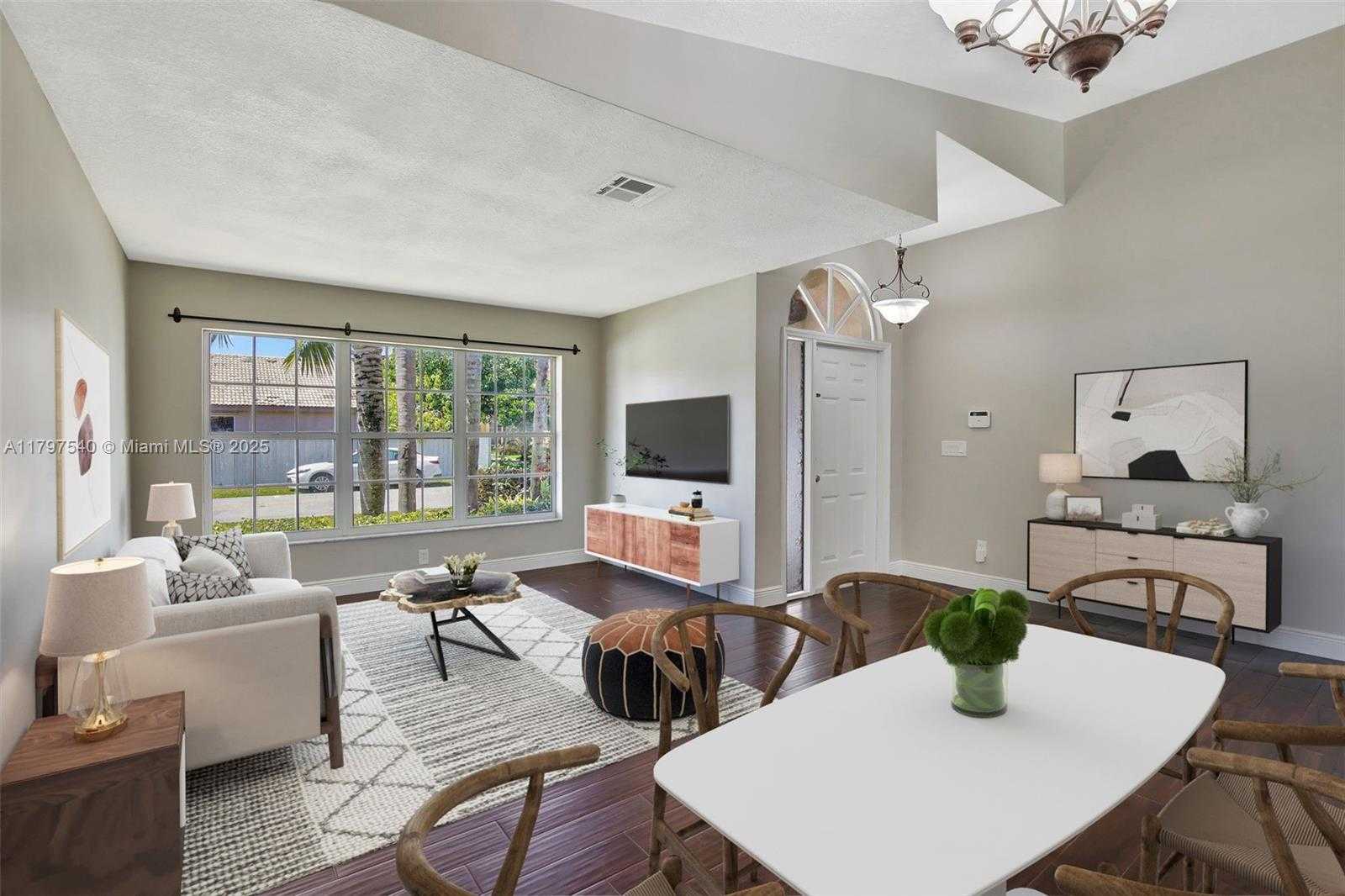 Small Image of 18225 NORTH WEST 21ST ST, Pembroke Pines Number 4